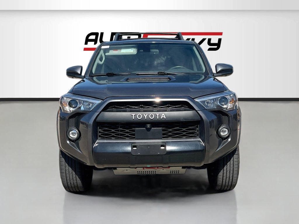Used 2022 Toyota 4Runner TRD Pro AWD/4WD image 2