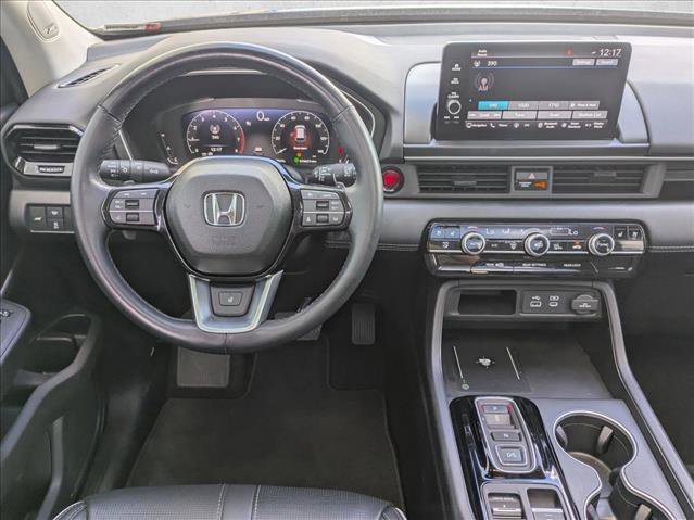 Certified 2025 Honda Pilot Elite image 24