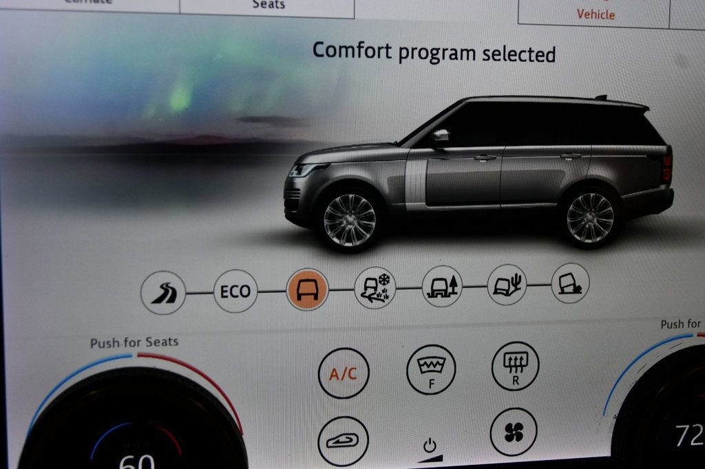 Used 2018 Land Rover Range Rover Supercharged image 55