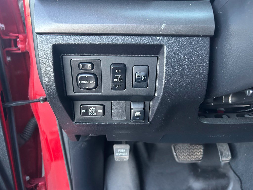 Used 2014 Toyota Tundra SR5 w/ TRD Off Road Package AWD/4WD image 25