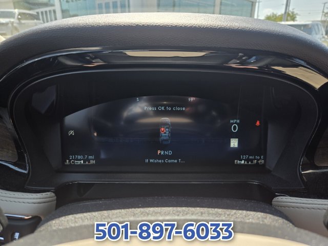 Certified 2025 Lincoln Corsair Reserve w/ Jet Appearance Package FWD image 29