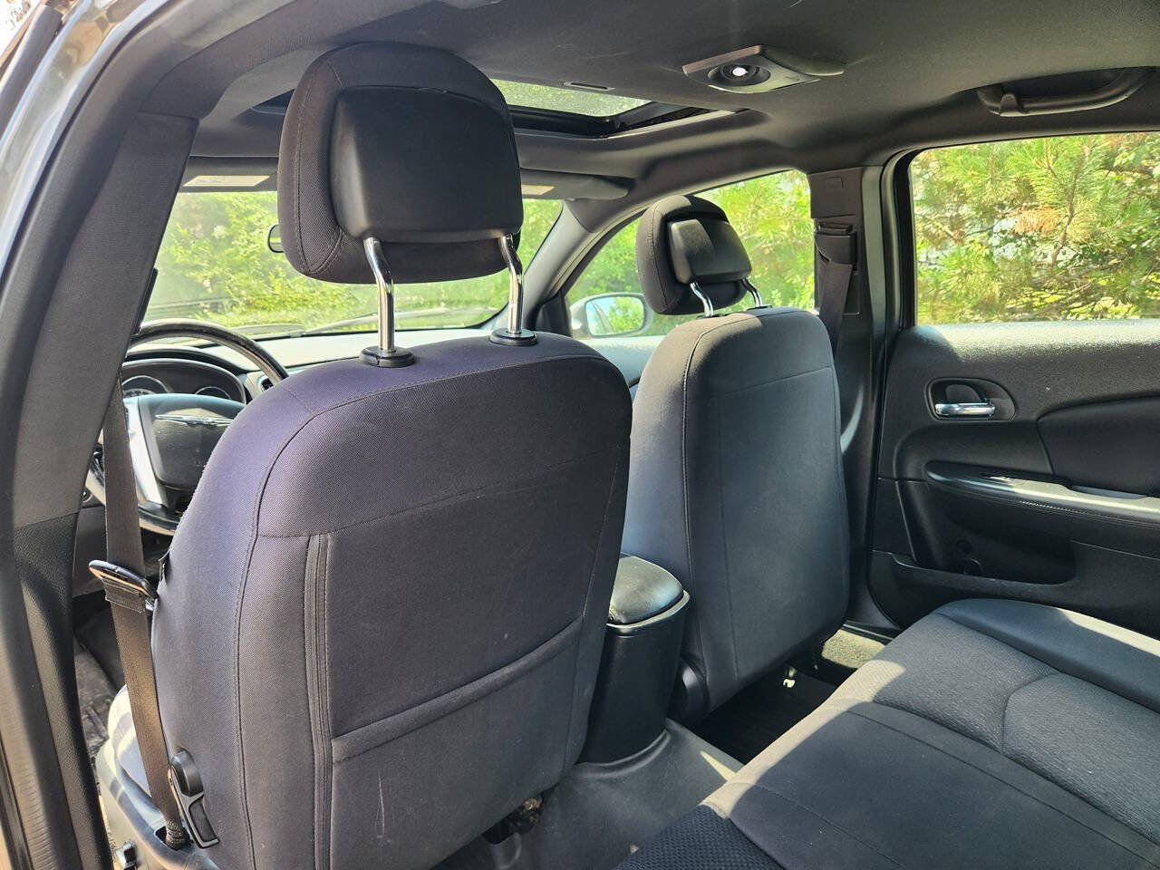 Used 2012 Chrysler 200 Touring FWD image 16