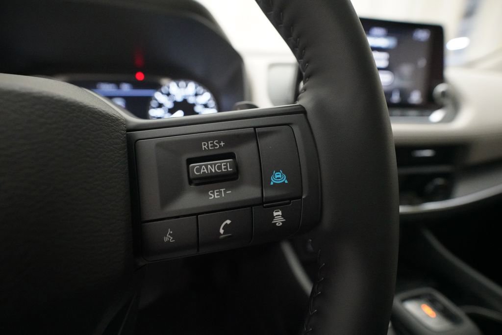 Certified 2025 Nissan Rogue SV w/ SV Premium Package image 19