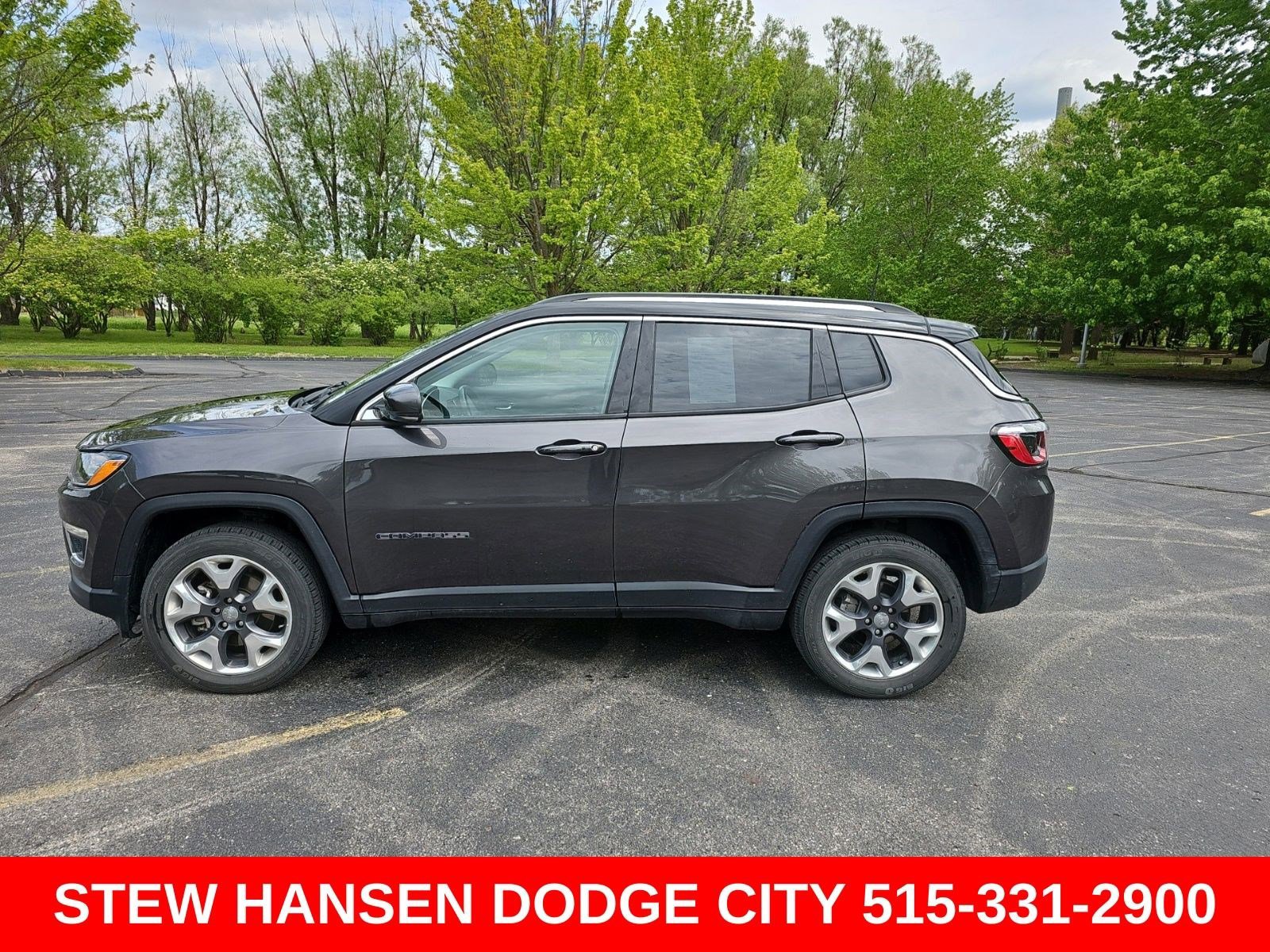 Used 2021 Jeep Compass Limited w/ Elite Interior Group AWD/4WD image 1