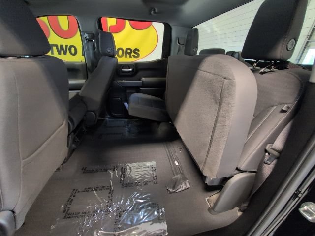 Certified 2023 Chevrolet Silverado 1500 Custom AWD/4WD image 28