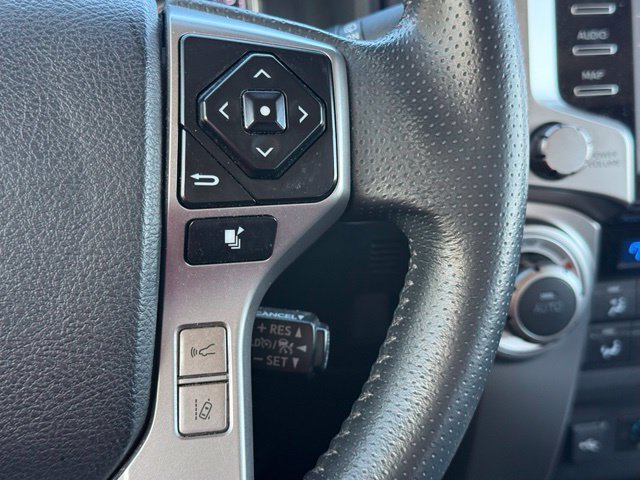 Used 2022 Toyota 4Runner Limited AWD/4WD image 31