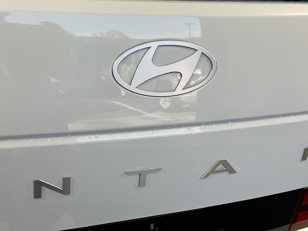 New 2026 Hyundai Santa Fe Limited FWD image 21