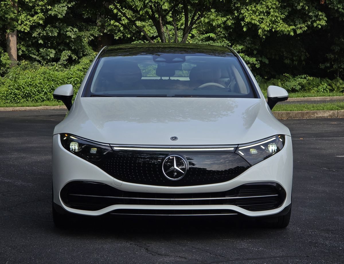 Used 2023 Mercedes-Benz EQS 450+ Sedan image 9