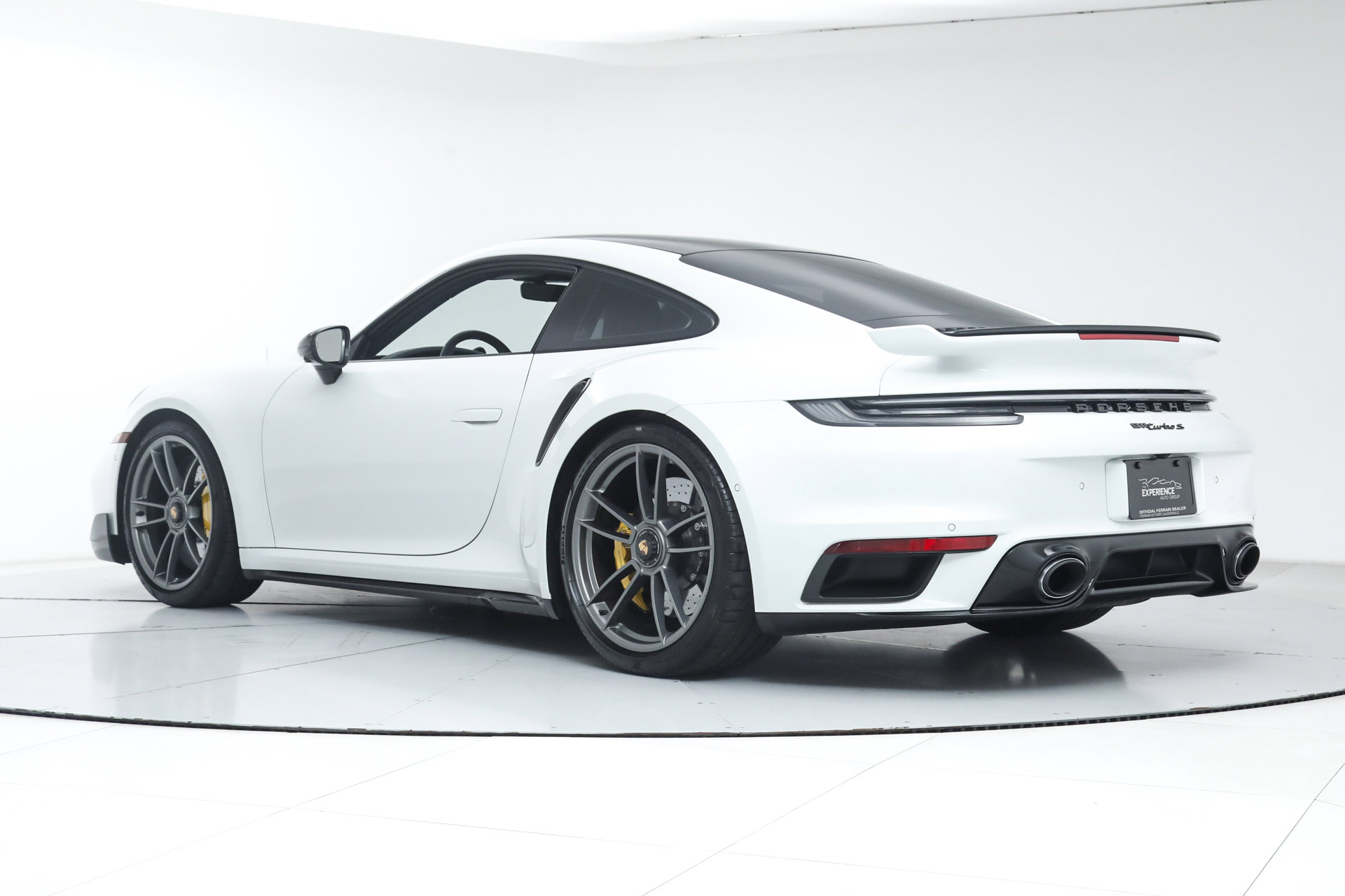 Used 2025 Porsche 911 Turbo S image 3