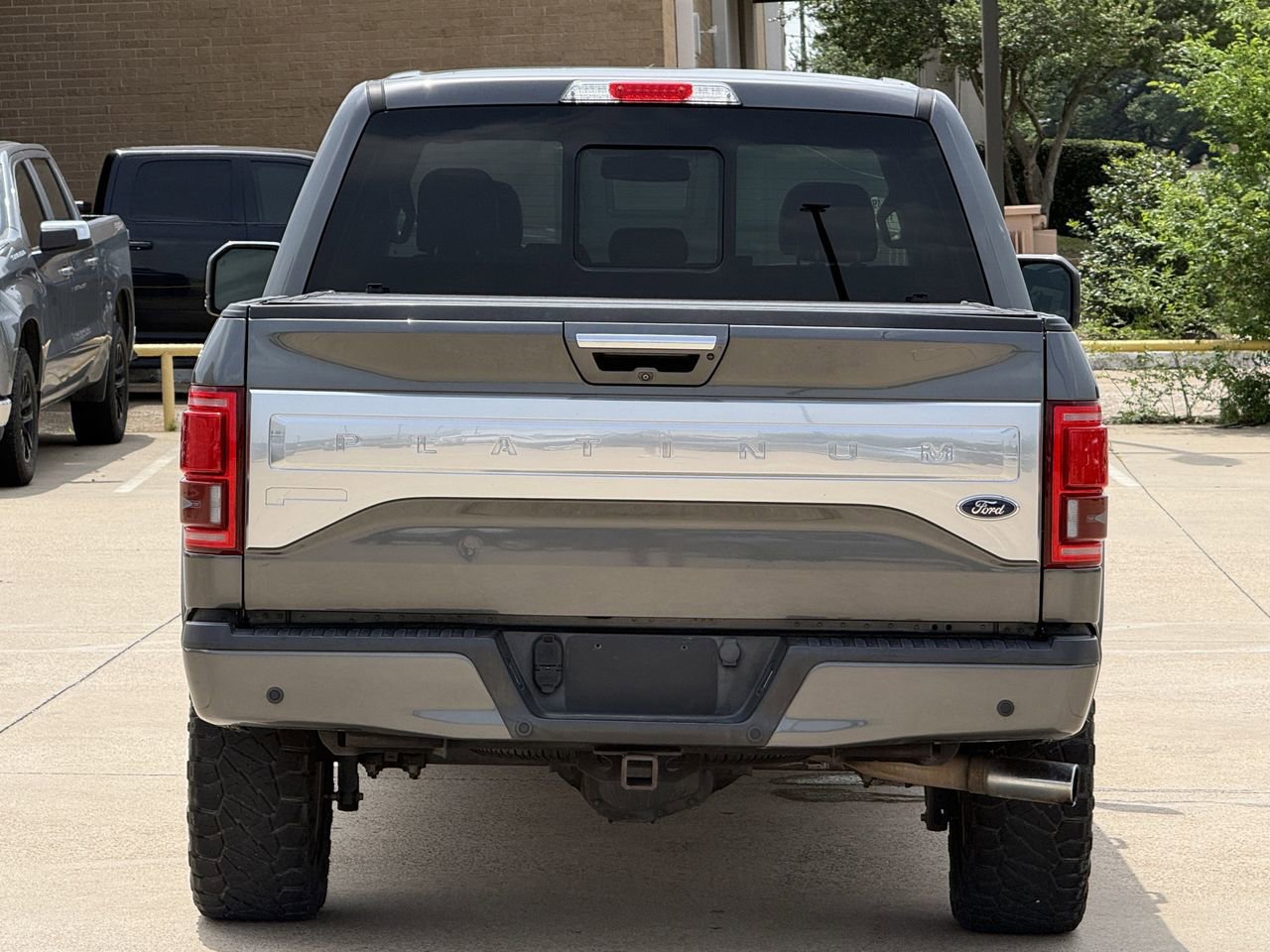 Used 2017 Ford F150 Platinum AWD/4WD image 6