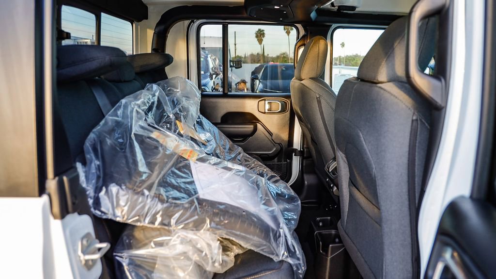 New 2026 Jeep Gladiator Willys AWD/4WD image 20