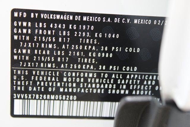 Used 2024 Volkswagen Taos S FWD image 17