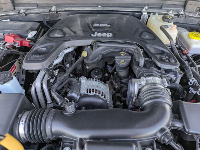 Used 2020 Jeep Wrangler Unlimited Sport image 22