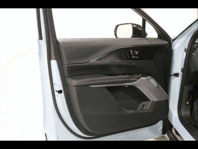 New 2026 Cadillac Lyriq V w/ LPO, Floor Liner Package AWD/4WD image 5