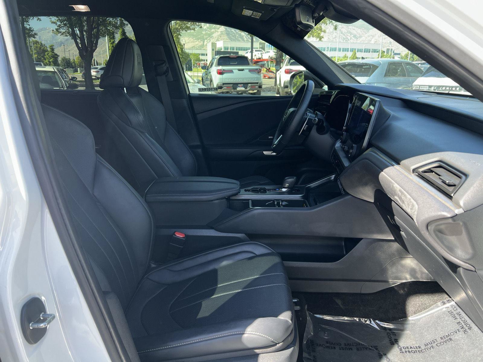 Used 2024 Lexus TX 500h AWD w/ Technology Package image 17