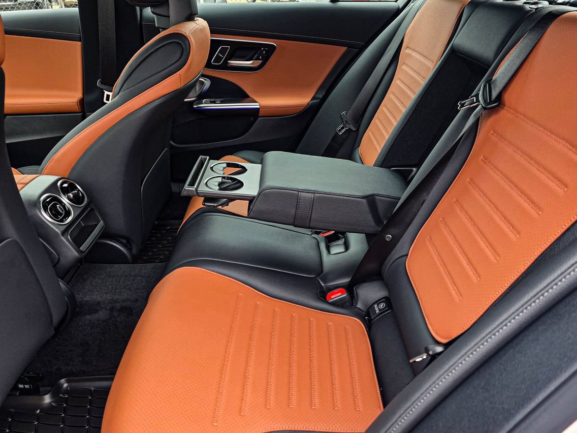 New 2026 Mercedes-Benz C 300 4MATIC Sedan image 27