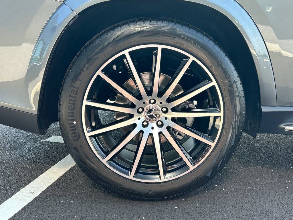 New 2026 Mercedes-Benz GLS 450 4MATIC image 37