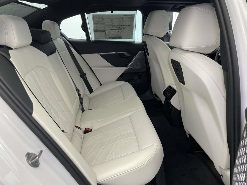 New 2027 BMW 530i xDrive AWD/4WD image 19