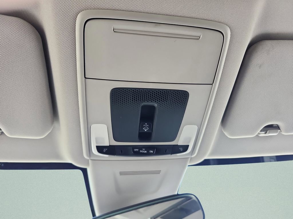Used 2024 Honda CR-V EX image 15