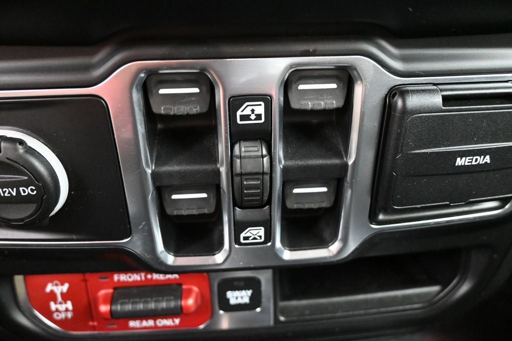 Used 2020 Jeep Wrangler Unlimited Rubicon AWD/4WD image 14