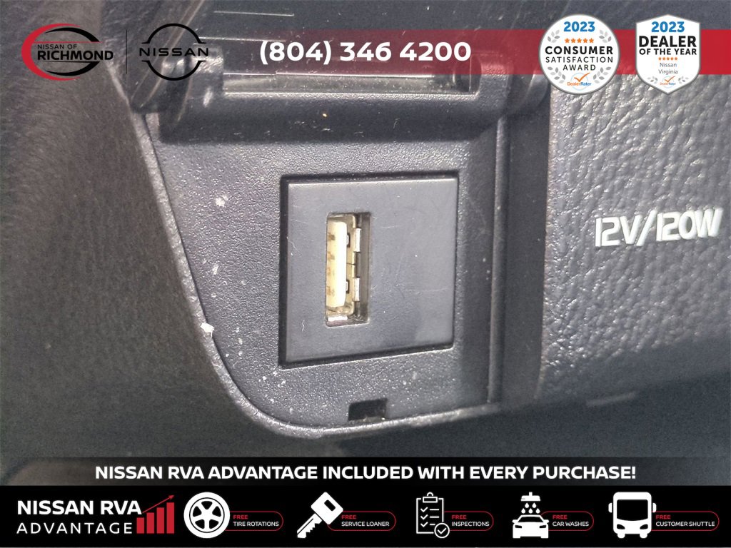 Used 2022 Toyota Camry SE image 21