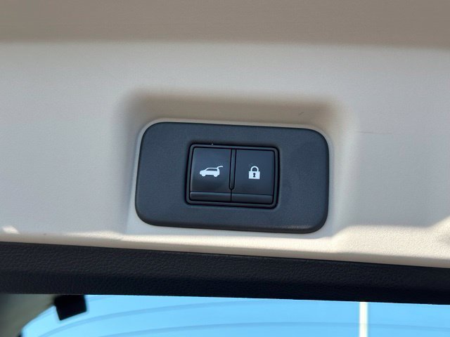 Certified 2024 Nissan Ariya AWD image 17