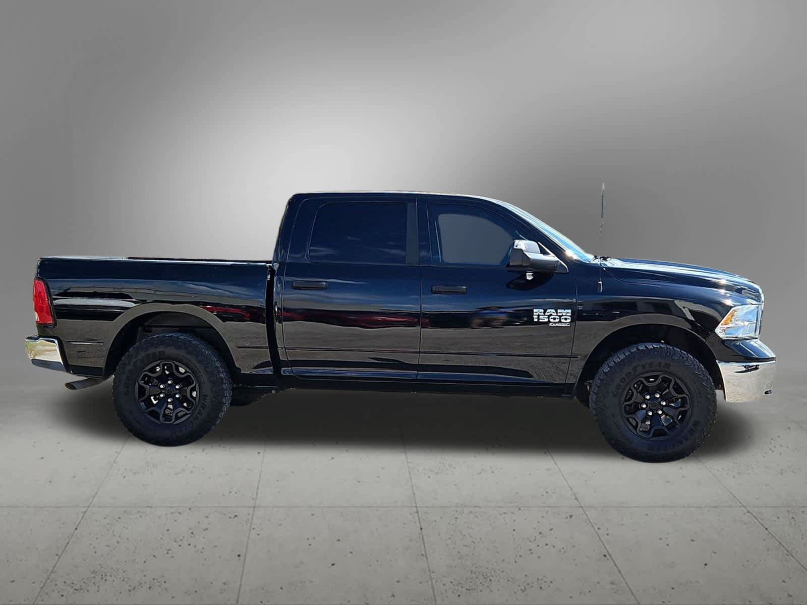 Used 2023 RAM 1500 Classic SLT w/ Trailer & Traction Group AWD/4WD image 7