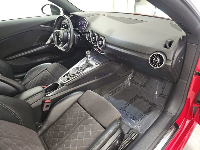 Used 2018 Audi TT 2.0T w/ Technology Package AWD/4WD image 28