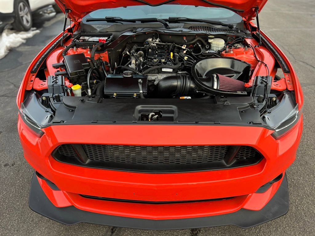 Used 2016 Ford Mustang Coupe image 30