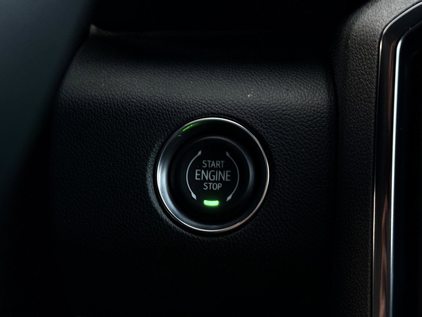 New 2026 GMC Acadia AT4 w/ Luxury Package image 19