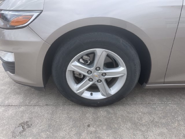 Used 2024 Chevrolet Malibu LS FWD image 29