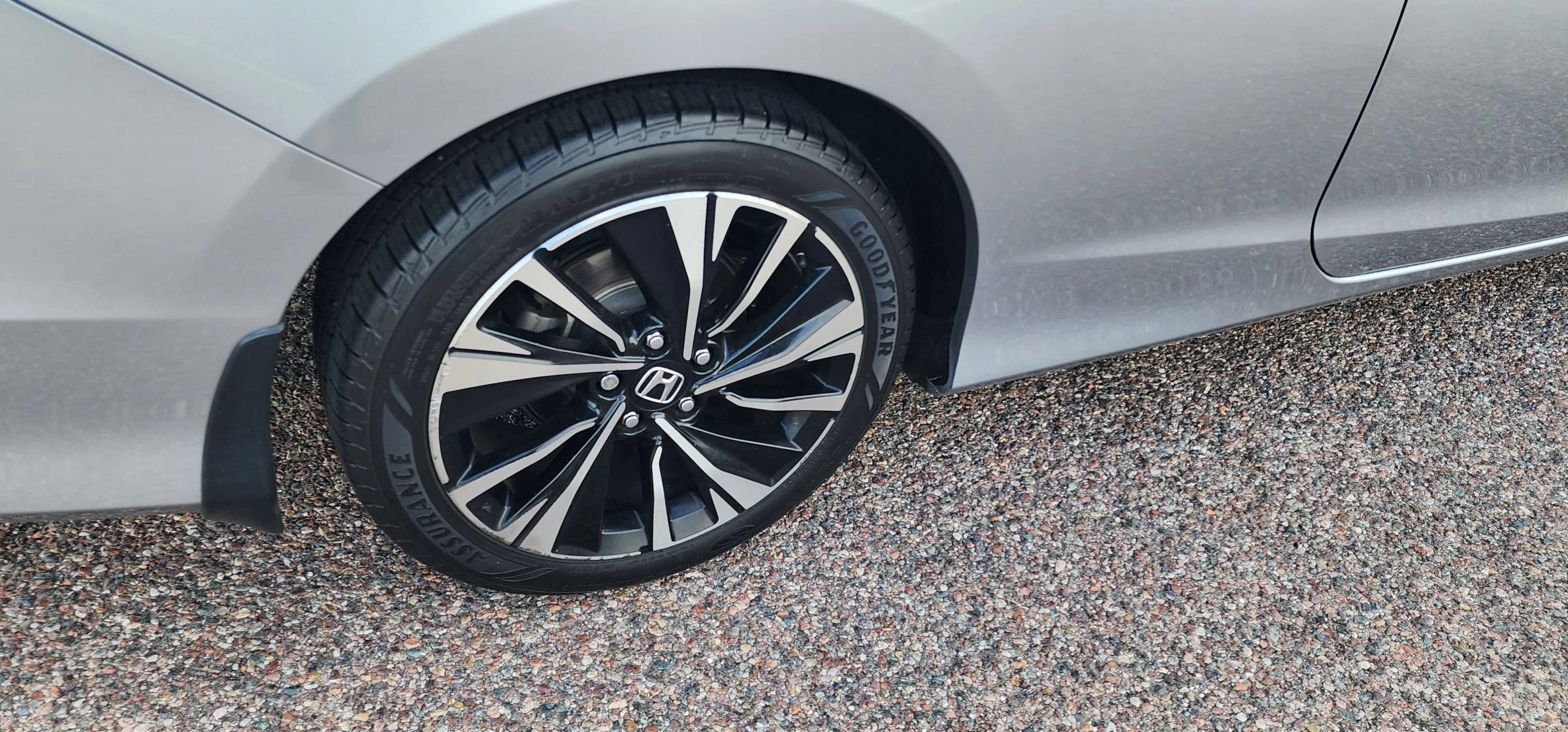 Used 2016 Honda Accord EX-L image 18