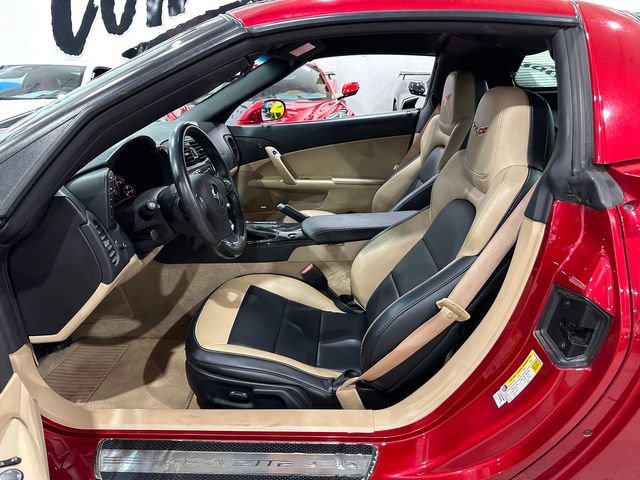 Used 2012 Chevrolet Corvette Coupe w/ 2LT Preferred Equipment Group RWD image 9