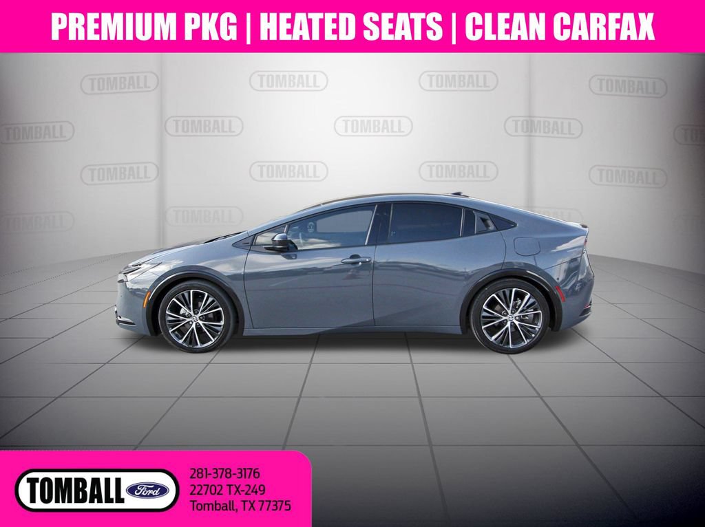 Used 2023 Toyota Prius FWD image 4