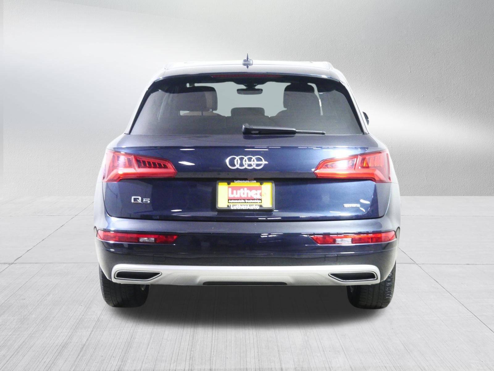 Used 2020 Audi Q5 2.0T Premium w/ Convenience Package image 6