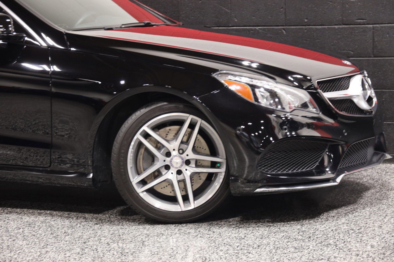 Used 2014 Mercedes-Benz E 550 Coupe image 3
