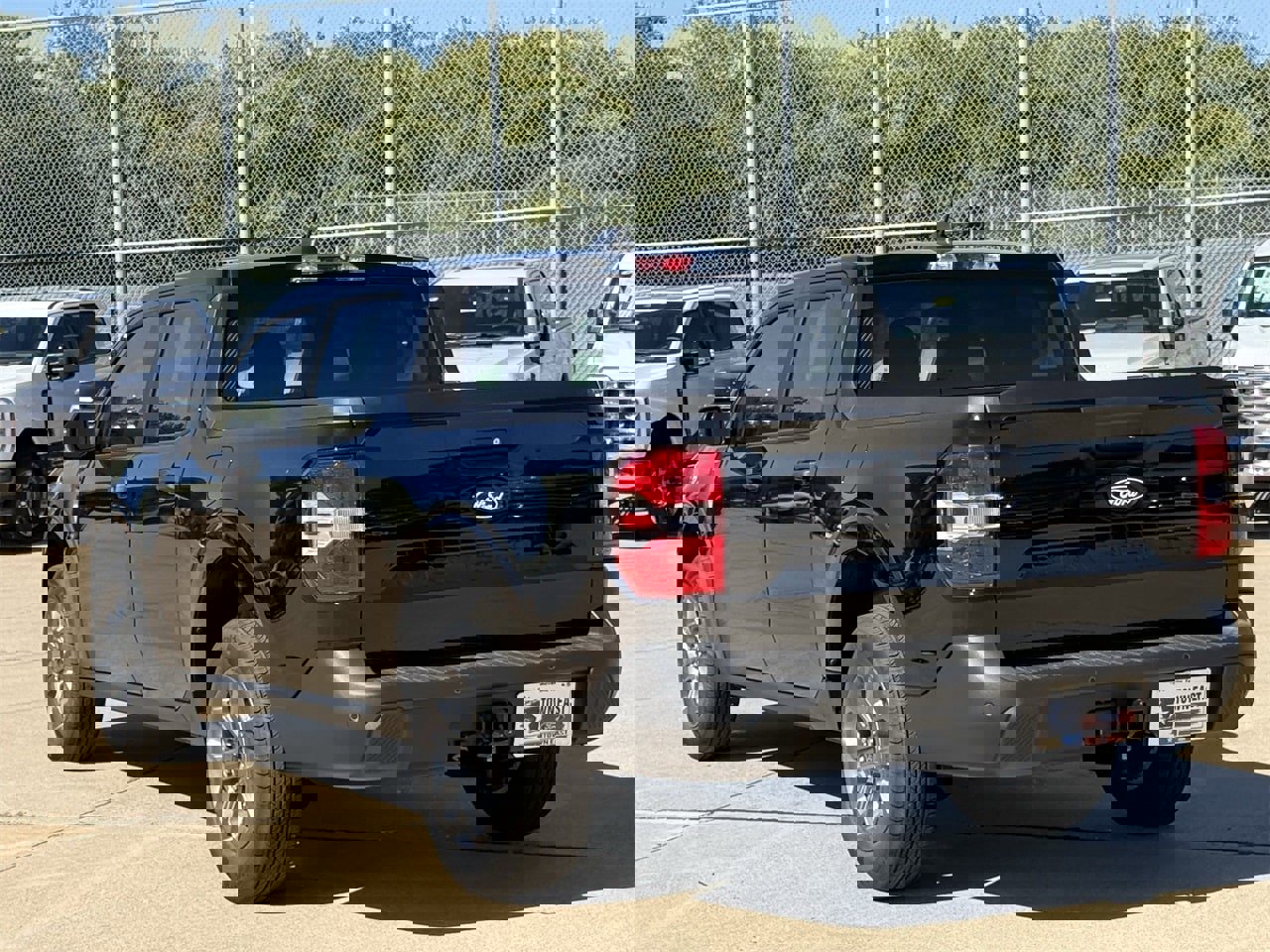 New 2025 Ford Maverick XLT image 29
