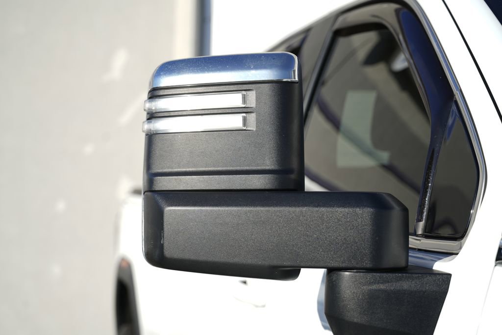 Used 2021 GMC Sierra 2500 SLE w/ SLE Value Package; image 11