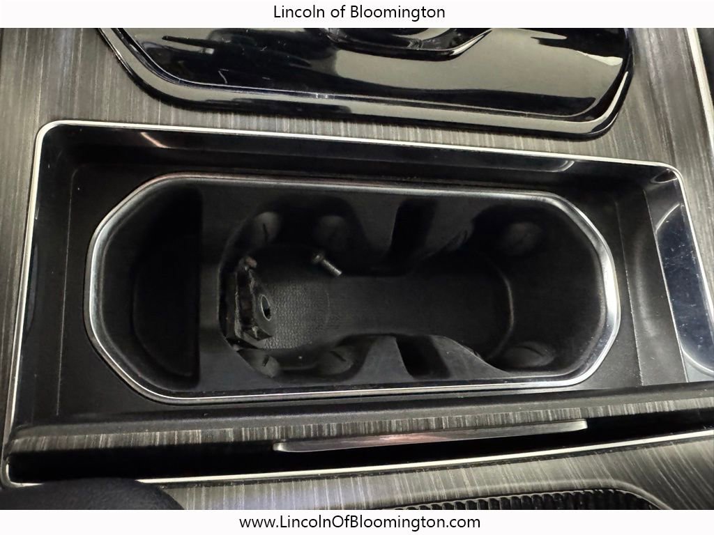 Used 2024 Jeep Wagoneer L Series II w/ Flexible Seating Group image 66