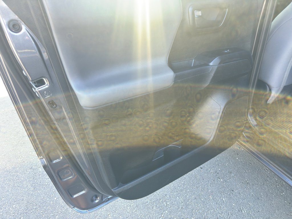 Used 2021 Toyota Tacoma SR image 10