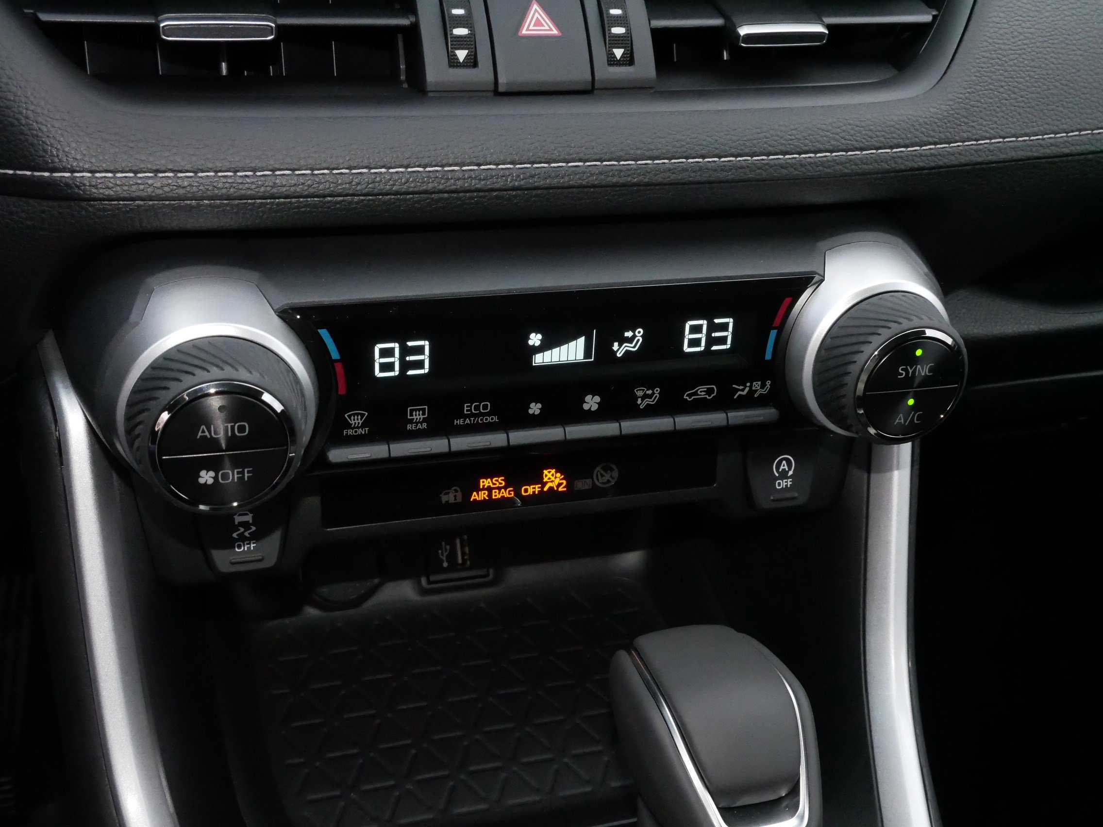 Certified 2025 Toyota RAV4 XLE Premium image 24