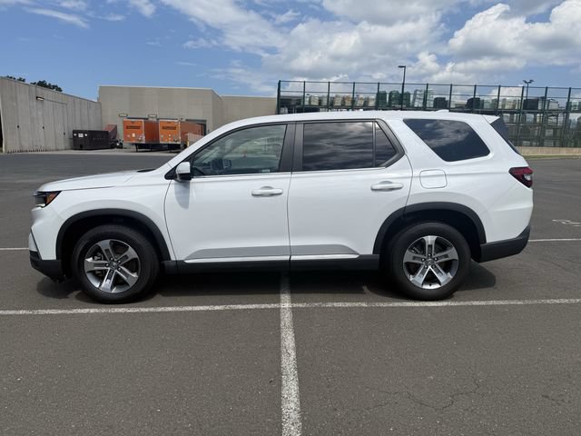 Used 2023 Honda Pilot EX-L image 4