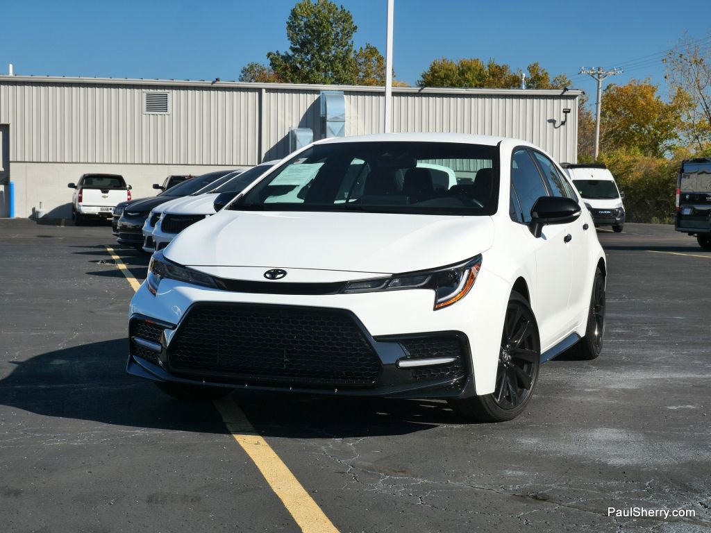 Used 2022 Toyota Corolla SE image 6