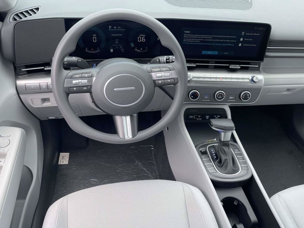 New 2026 Hyundai Kona SE FWD image 9