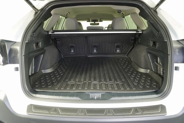 Certified 2025 Subaru Outback Premium w/ Popular Package #1A image 36