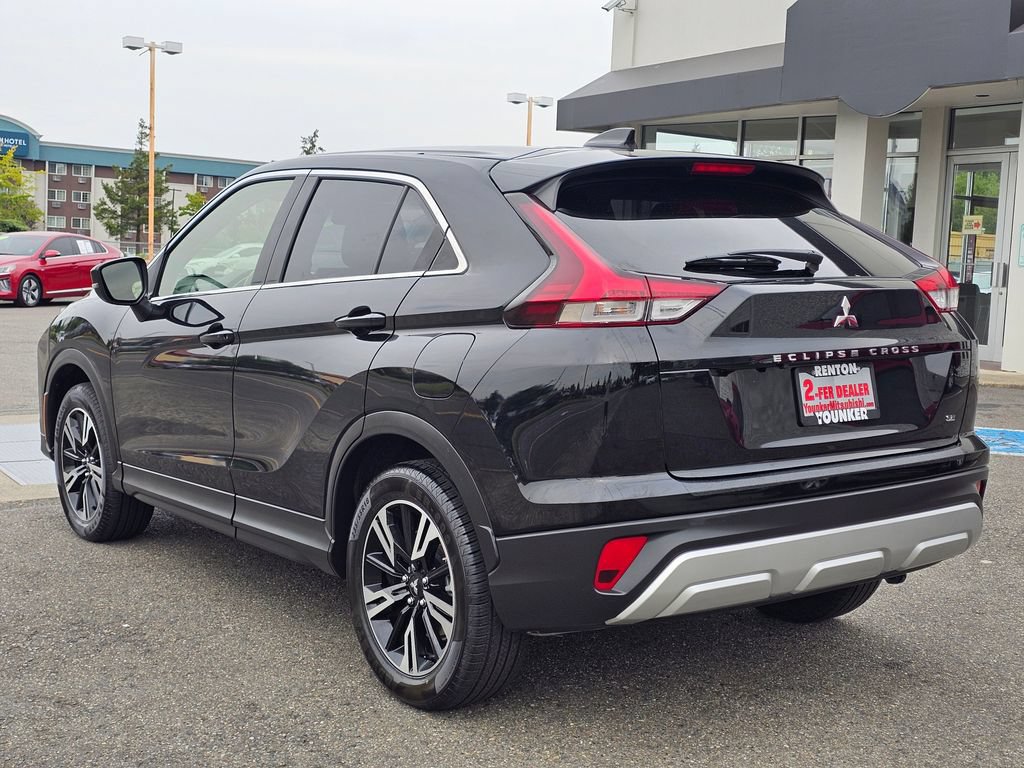 Used 2024 Mitsubishi Eclipse Cross SE AWD/4WD image 7