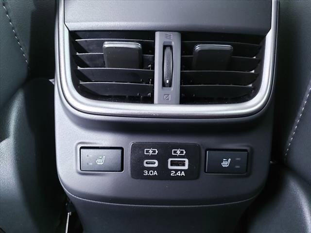 New 2025 Subaru Outback Limited image 7
