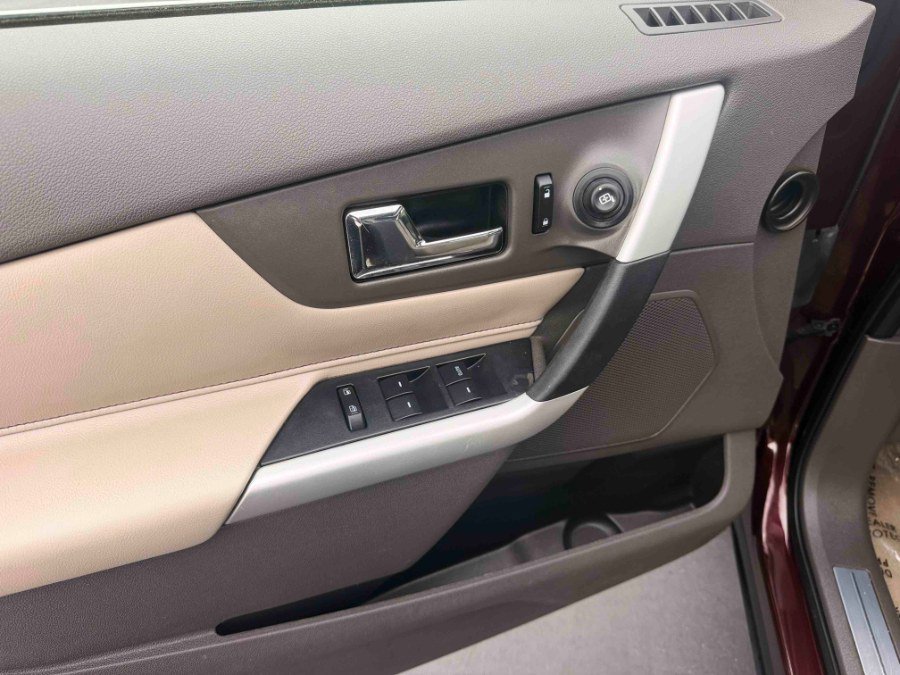 Used 2011 Ford Edge Limited w/ 301A Rapid Spec Order Code FWD image 17