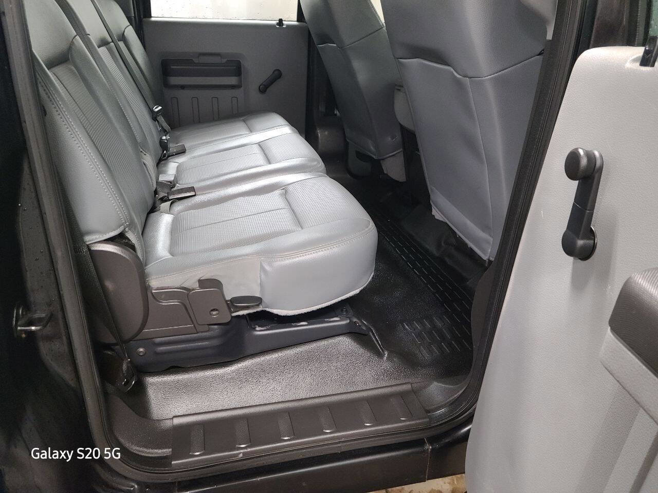 Used 2015 Ford F250 XL w/ Snow Plow Prep Package image 16