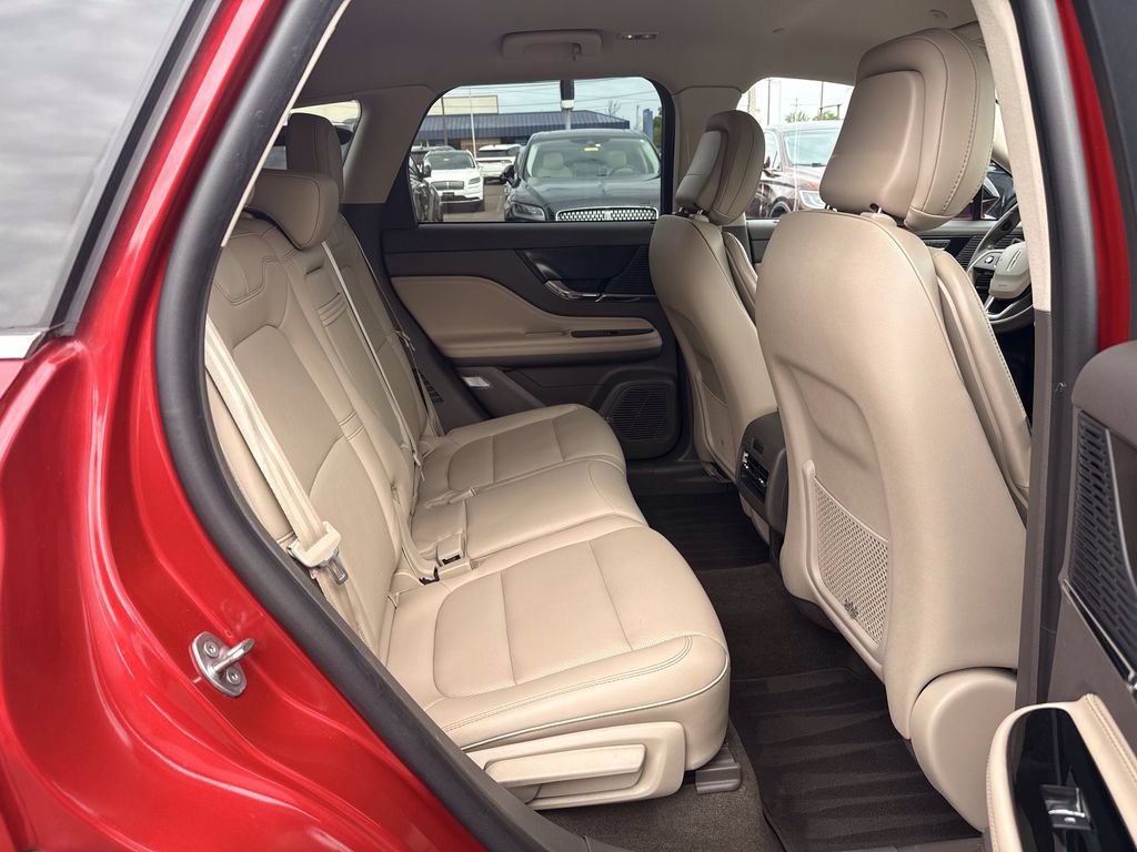 Used 2020 Lincoln Corsair AWD w/ Equipment Group 101A image 15